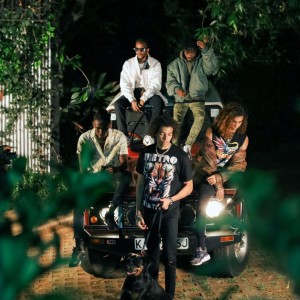 default playlist img