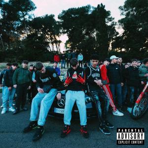 收聽Scaccia的CRÈME DE LA CRÈME (Explicit)歌詞歌曲