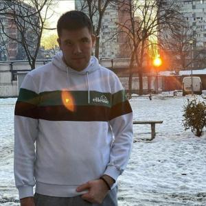 收聽KoZmaj的Ko Kriv Je (feat. Lacku) (Explicit)歌詞歌曲