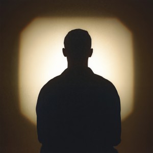 ดาวน์โหลดและฟังเพลง Hold On To Happiness พร้อมเนื้อเพลงจาก Rhys Lewis