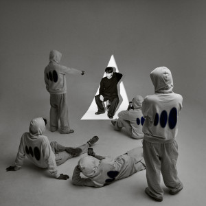 收聽Chan的I adore you (Feat. Crush)歌詞歌曲