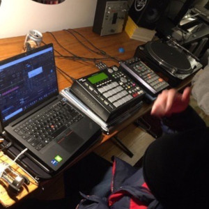 default playlist img