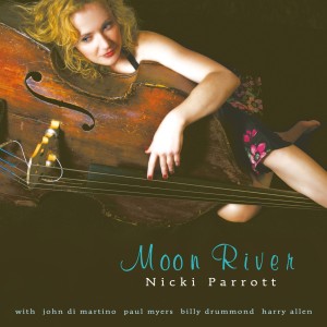 ดาวน์โหลดและฟังเพลง Moon River พร้อมเนื้อเพลงจาก Nicki Parrott