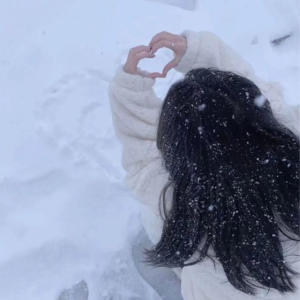 收聽Asurah的crystalize (feat. twintails, Yung Krypto & Acu) (Nightcore) (Explicit)歌詞歌曲