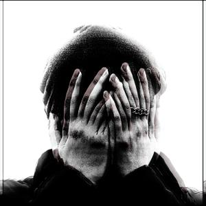 收聽Bararak的Fade歌詞歌曲