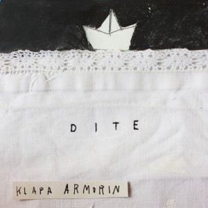 ดาวน์โหลดและฟังเพลง Majka maru i bije i kara พร้อมเนื้อเพลงจาก Klapa Armorin