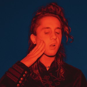 Dengarkan lagu CRUSH nyanyian Sebastian Paul dengan lirik