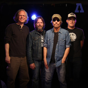 ดาวน์โหลดและฟังเพลง I Don't Wanna Know (Audiotree Live Version) พร้อมเนื้อเพลงจาก The Bottle Rockets