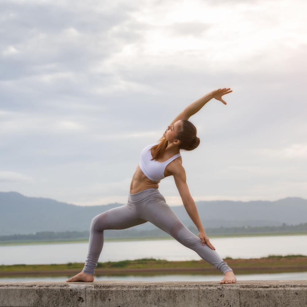 Yoga Serenades in Raindrop Piano