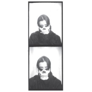 ดาวน์โหลดและฟังเพลง Camile From OHM Makes Me Feel Loved พร้อมเนื้อเพลงจาก Machine Woman