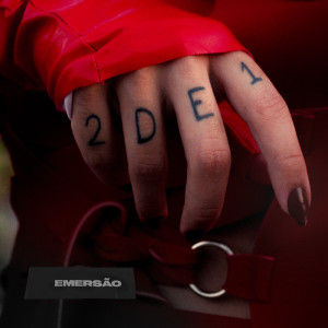 Listen to A paz é pálida song with lyrics from 2de1