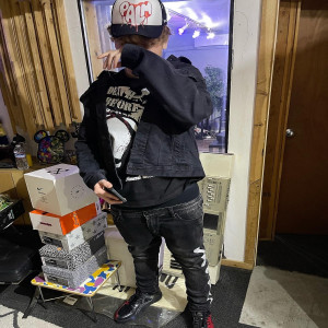 Listen to Void (Explicit) song with lyrics from SPLASHWOE