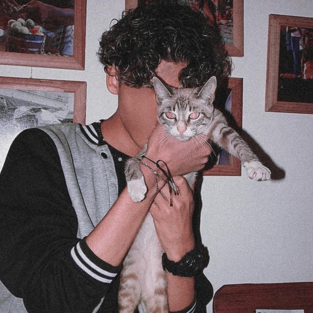 UH (feat. Trxshkid) (Explicit)
