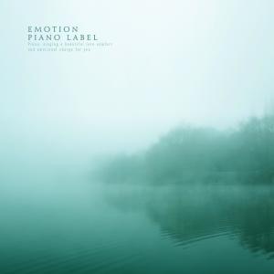 收听Lee Seulara的Footprint of rainwater歌词歌曲