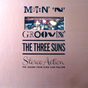 收聽The Three Suns的April Showers歌詞歌曲