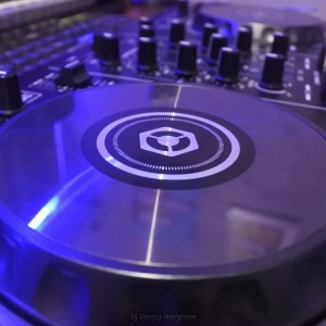 Dengarkan Dj Santuy Mengkane lagu dari Rast Studio dengan lirik