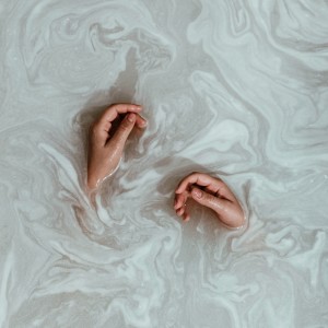 Nabila的專輯Cliche
