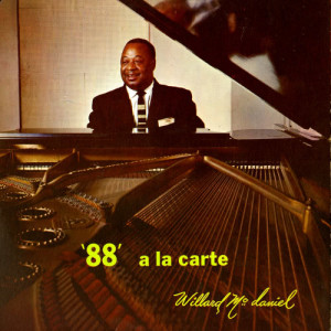 收聽Willard McDaniel的Sugar Blues歌詞歌曲