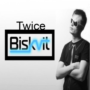收聽Biskvit的Twice歌詞歌曲