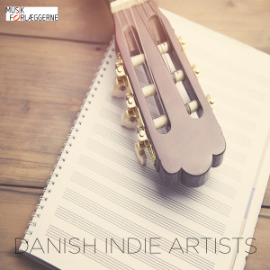 ดาวน์โหลดและฟังเพลง Fairy พร้อมเนื้อเพลงจาก Anders Ladegaard