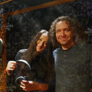 收聽Damian Luber的Opłatkiem słów (feat. Iwona Loranc)歌詞歌曲