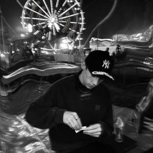 ดาวน์โหลดและฟังเพลง GAIJIN พร้อมเนื้อเพลงจาก Triple8