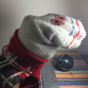 Dengarkan lagu Confused Man (feat. the Purple Skunks) nyanyian Gustavo and the Pugs dengan lirik