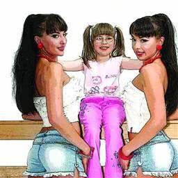 ดาวน์โหลดและฟังเพลง Farmyard Hokey พร้อมเนื้อเพลงจาก The Cheeky Girls