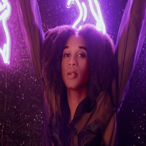 收听Alehn James的Freak (Explicit)歌词歌曲