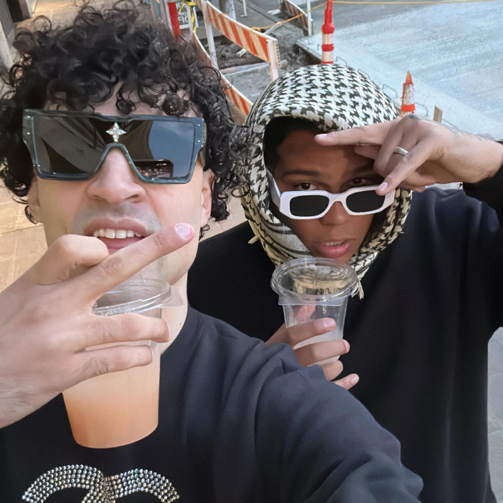 Worldwide Trap (feat. IsaacJacuzzi) (Explicit)