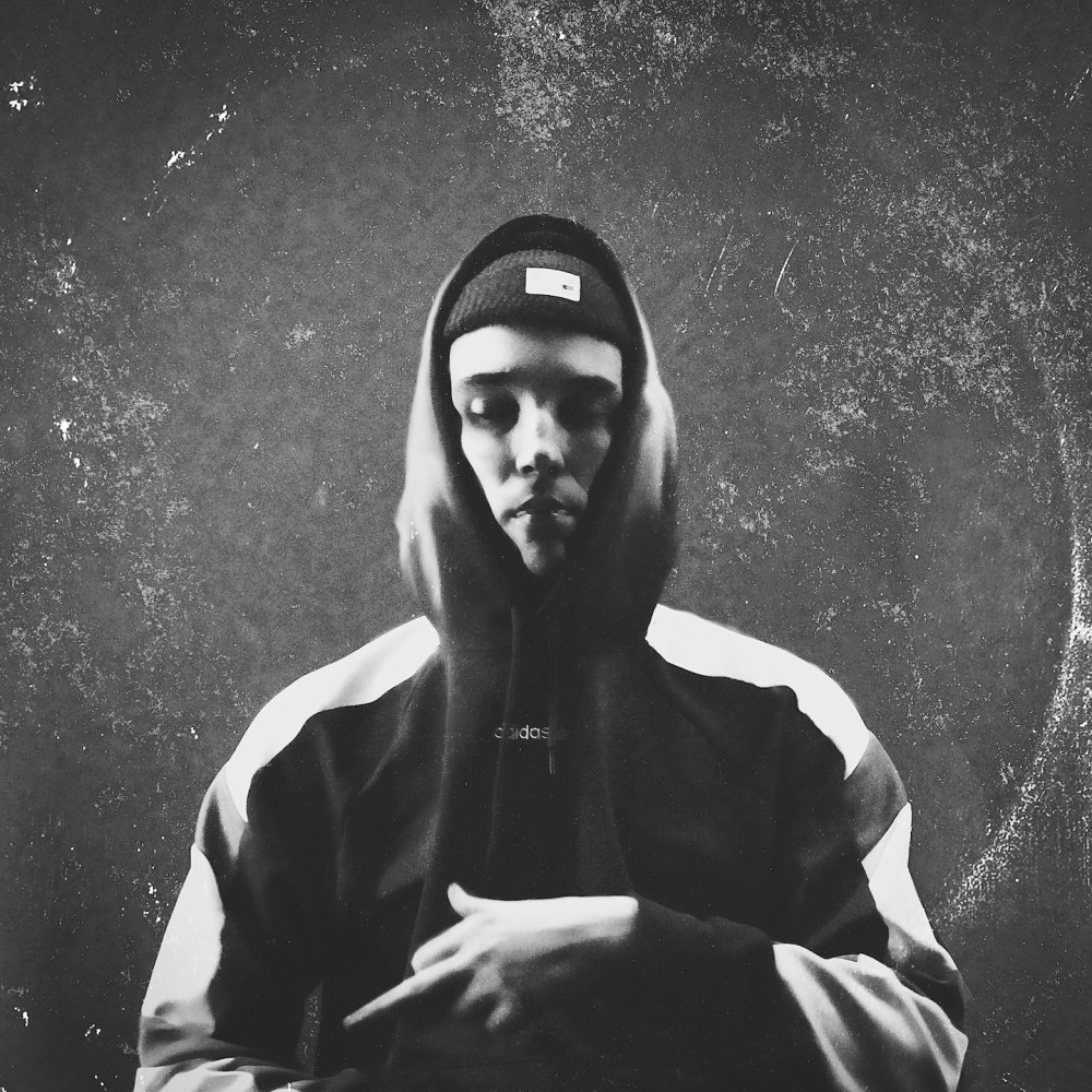 leonardo (Explicit)