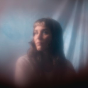 Listen to COFRE song with lyrics from Sofia Macchi