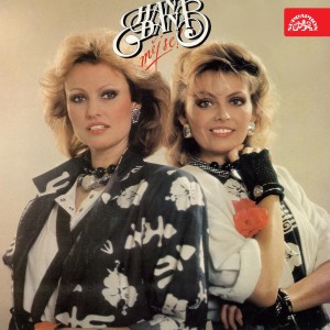 Listen to Nemůžu spát song with lyrics from Kamelie
