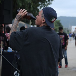 ดาวน์โหลดและฟังเพลง Barrio Bravo พร้อมเนื้อเพลงจาก Mariox joint