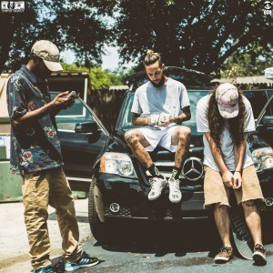 收聽$UICIDEBOY$的Malebranche (Explicit)歌詞歌曲