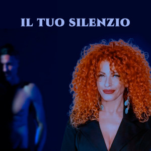 Listen to Il Tuo Silenzio song with lyrics from Rossella Ferrari e I Casanova