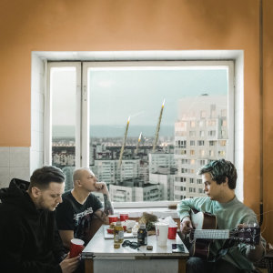 default playlist img