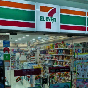 收聽Vengeancethegod的7/11 (Explicit)歌詞歌曲