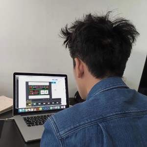 default playlist img