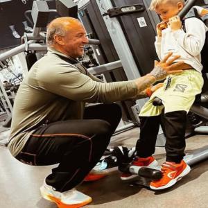 收聽NKN的t88 (feat. NKN susan & NKN kro$$u pri$ke) (Explicit)歌詞歌曲