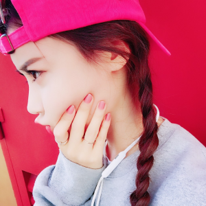 Dengarkan lagu 夜店主流劲爆超嗨慢摇 nyanyian 苏可可 dengan lirik