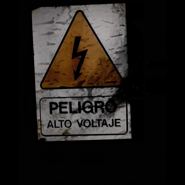 ดาวน์โหลดและฟังเพลง Chrónicos พร้อมเนื้อเพลงจาก Chronic Mafia