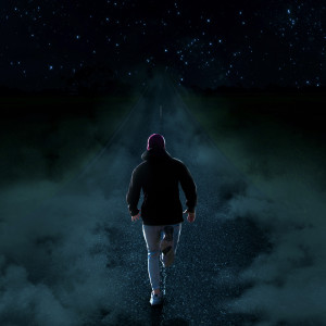 Dengarkan lagu אני בא nyanyian בנג'מין dengan lirik