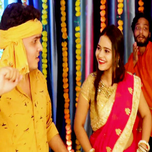 Listen to Piya Tut Gail Rat Me Nathuniya Na song with lyrics from Hajari Lal Yadav