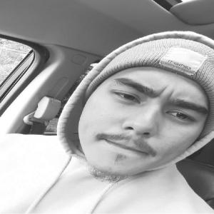 ดาวน์โหลดและฟังเพลง Throw It Back (feat. Lik Bo) (Explicit) พร้อมเนื้อเพลงจาก KG Boog