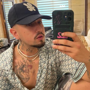 收聽canforsell的Sağdan Sol歌詞歌曲