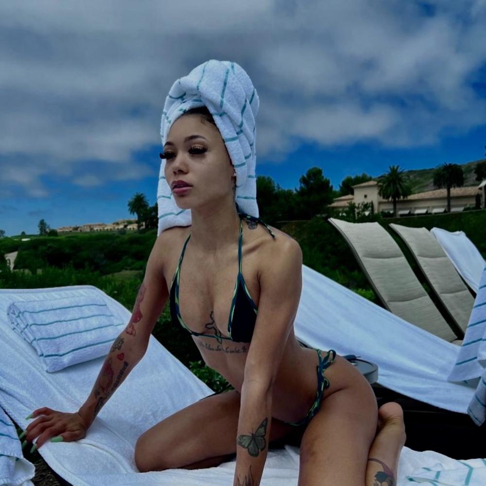 Its Complicated. (Explicit)