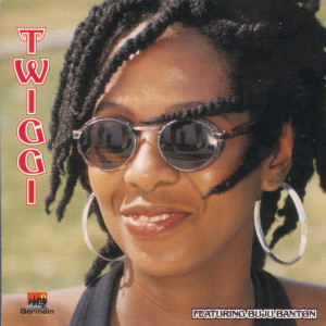 收聽Twiggi的Say You Love Me歌詞歌曲