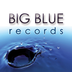 ดาวน์โหลดและฟังเพลง Blue Night(Original Mix) พร้อมเนื้อเพลงจาก Outwave Project