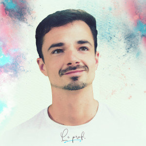 Listen to Comme Un Héros song with lyrics from Le Prof